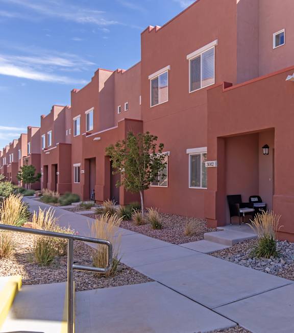 Luxury Townhomes for Rent in Albuquerque, NM | Via Verde